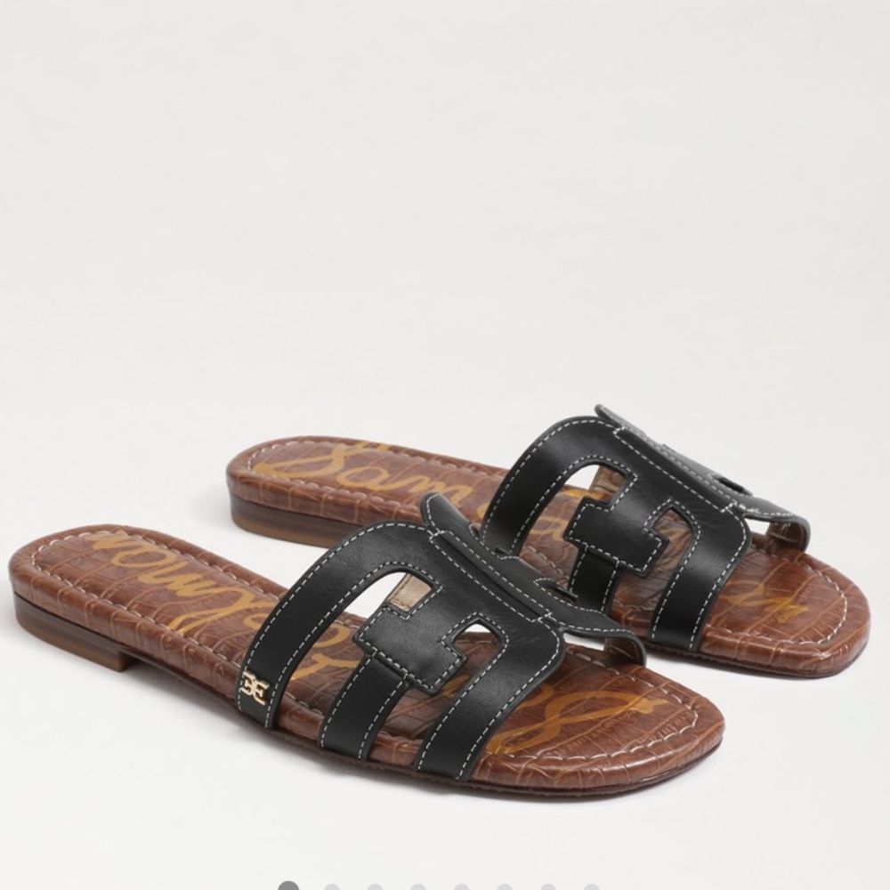 SAM EDELMAN, Bay Slide Sandals in black. Size 6.5